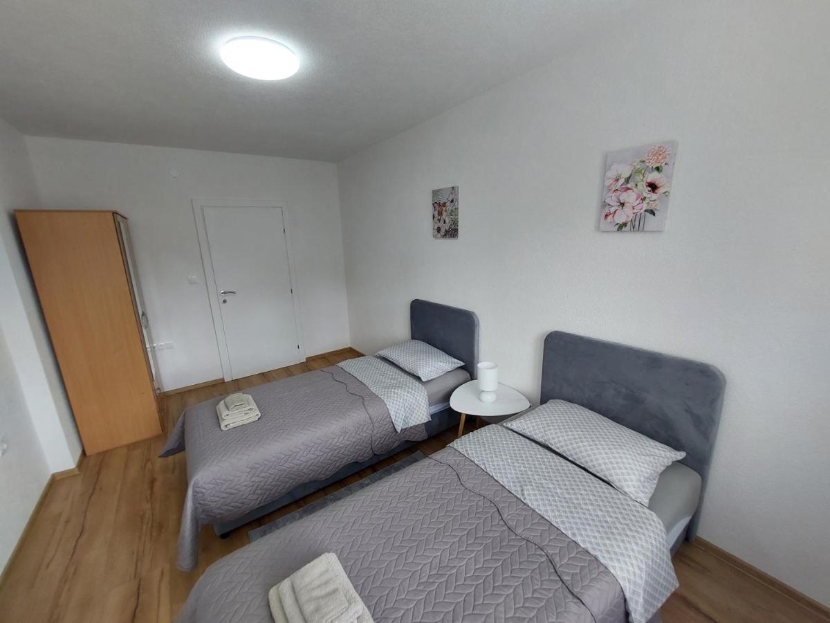 Apartman "Medeni" Бихач Экстерьер фото