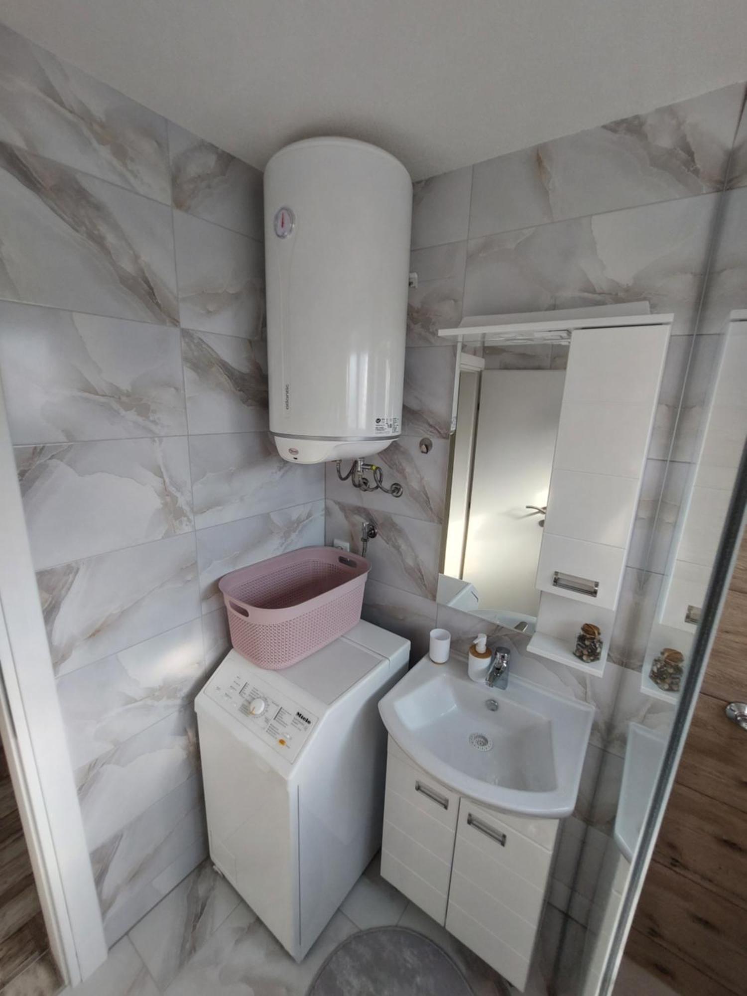 Apartman "Medeni" Бихач Экстерьер фото