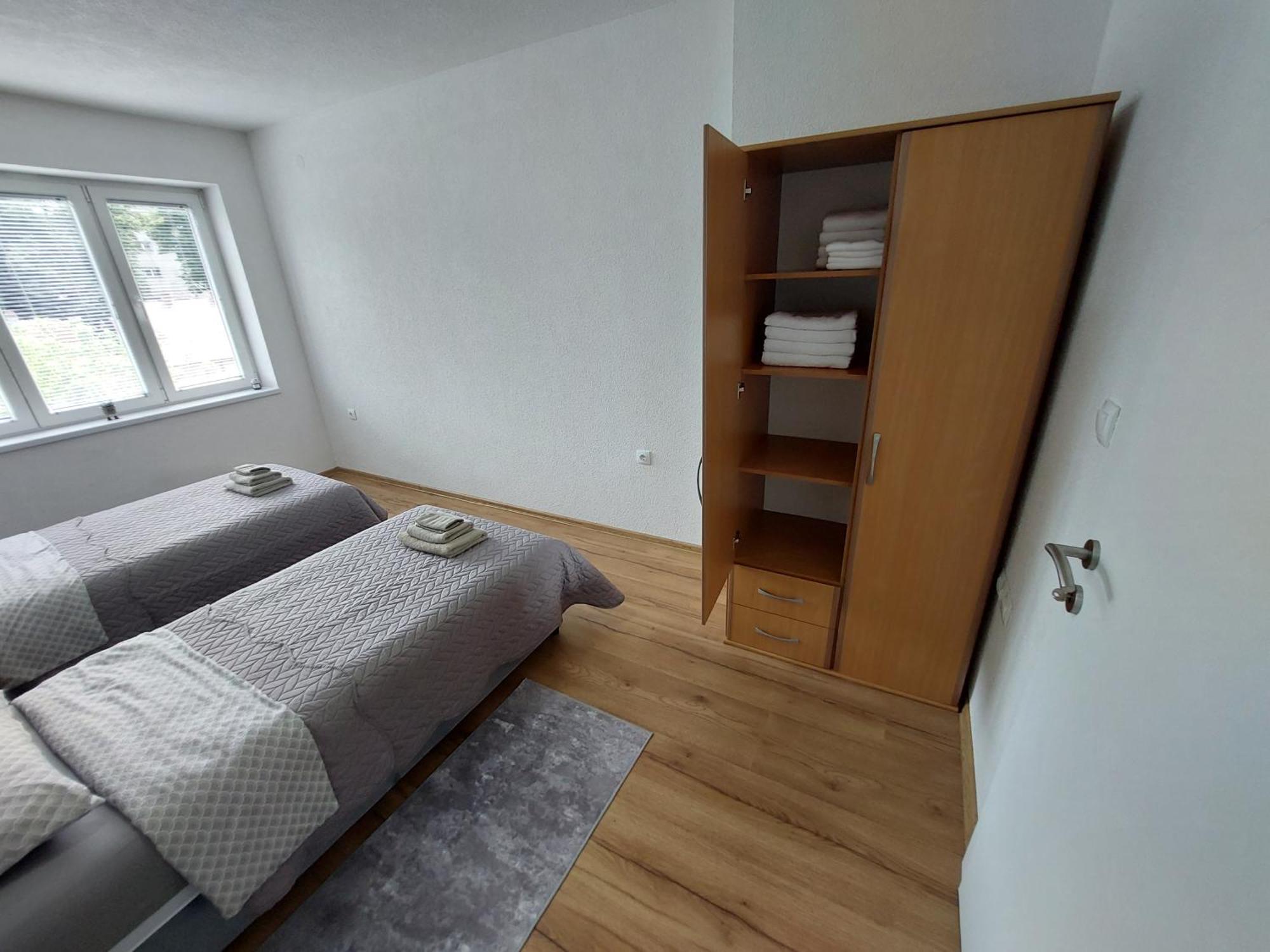 Apartman "Medeni" Бихач Экстерьер фото