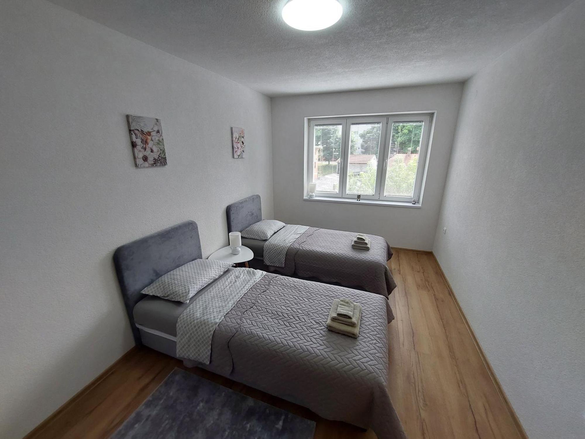 Apartman "Medeni" Бихач Экстерьер фото